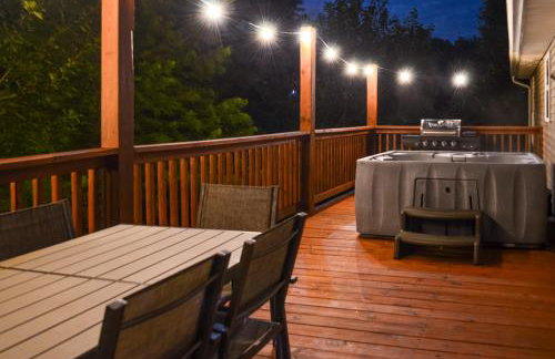 Campton Cottage with Hot Tub, Near Hiking and Climbing - Foto 21