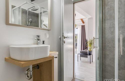 Grandfather's House - Photo 35