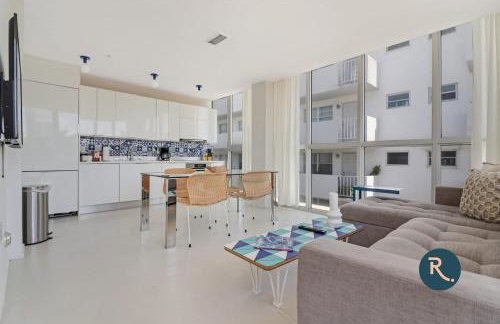 Roami at 250 Collins - Foto 32