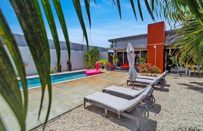 Stunning Modern Home, Near Beaches Full AC - Foto 26