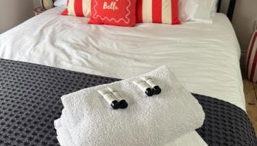 Holt GRDN House A beautiful 1 bedroom house with freestanding bathtub and log burners - Foto 5