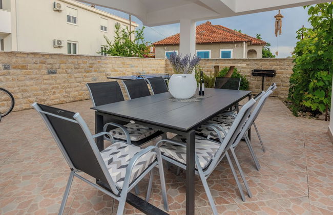 Holiday home Lucic - Photo 18