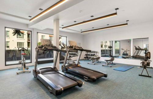 Arts District Stay, Walk to Little Tokyo with Parking - Foto 9