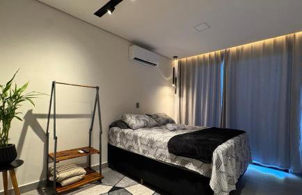 Casa em Foz do Iguaçu com piscina, churrasqueira e ar-condicionado em todos os cômodos - Foto 17