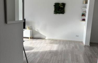 ClTY FLAT SAARLOUlS - Foto 16