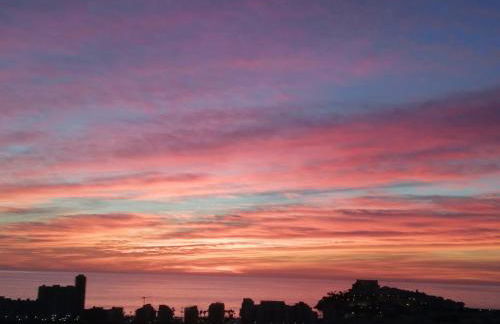 Adosado con fantásticas vistas al mar y piscina. - Foto 16