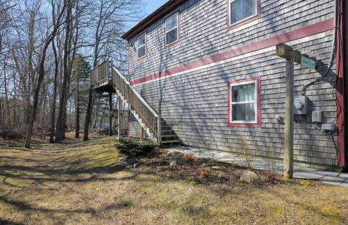 2 BR Home w/ Pondside View Backyard [Maine Escape] - Foto 18