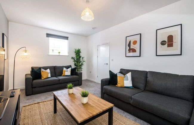 Host Apartments The Roscoe Carriage House - Photo 2