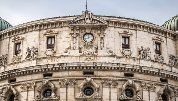Bilbao & Guggenheim Museum Private Walking Tour with guide - Photo 5