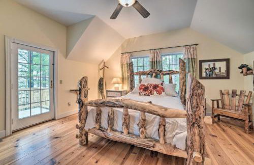 Waterfront Cheboygan Home with Fire Pit - Foto 16