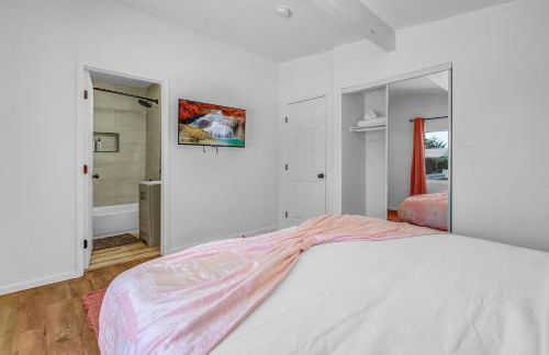 Spacious Remodeled Retreat Haven - Foto 25