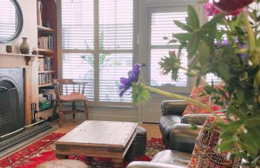 Old Bookshop - Unique house in central St Ives with outdoor space - Foto 1