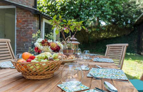 Large family home based at Westerlands Farm - Photo 76