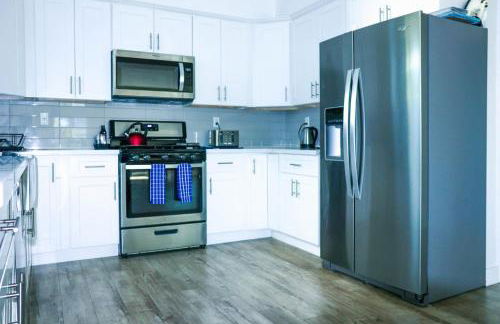 4BR/4BR modern house at Mid-city - Photo 5