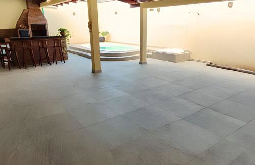 Casa com PiSCiNa, BaNHeiRa e A/C- Centro de Joinville - Foto 39