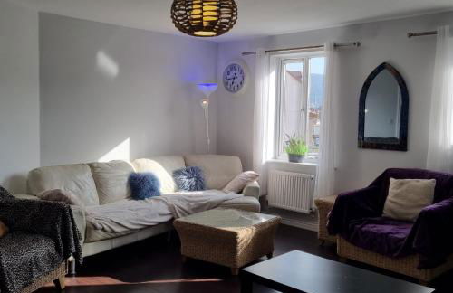 Sea Escape The Tardiis Beachfront location Aberavon beach Sea Views Driveway parking - Foto 15