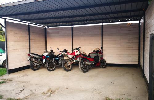 The White Villa - Photo 22