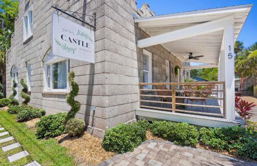 Remodeled Historic 1800s Carriage House, The Castle Garden, Colonial Modern Mansion - Foto 2