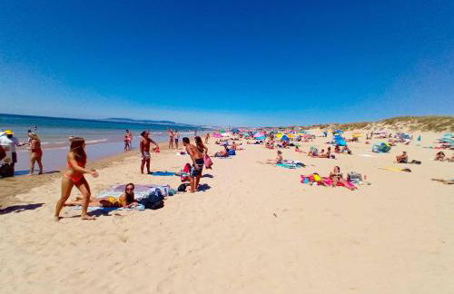 Lisbon South Bank Charming Pool Duplex & Garden BBK - Foto 17