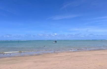 Apto com Varanda, Vista e Piscina a 50m da Praia - Foto 36