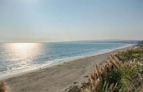 South Bluff Beauty Ocean Views Galore 2 Bedroom - Photo 2