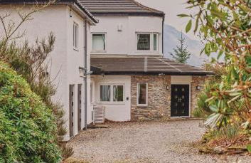 Loch Ness Mansion - Photo 32