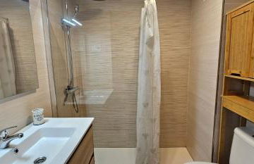 BIENVENUE Appart lumineux avec ascenseur et vue sur la mer - Photo 20