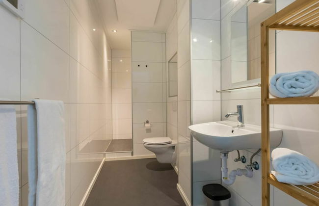 Holiday Home in Vrouwenpolder Near Beach - Photo 25