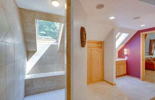 Charming Stockholm Abode in Walkable Location! - Foto 15