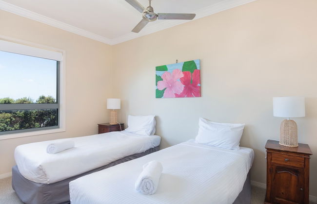 Breakers 1/10 - Photo 3