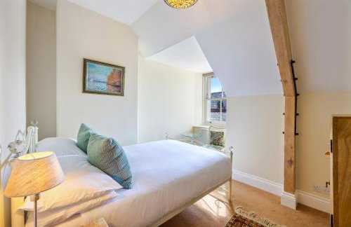 Meldon View - Period Apartment & Roof Terrace - Photo 16