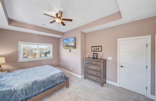 Serenity Shores - Private Lakefront Home with Dock - Foto 18