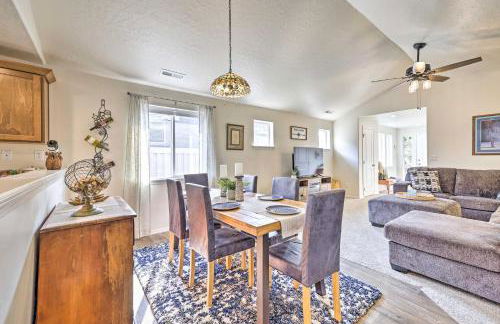 Prismatic Boise Retreat with Fenced Backyard! - Foto 10