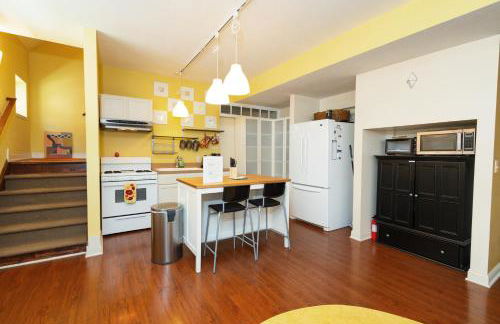 Home STEPS from Oberlin - Foto 5