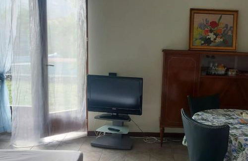 AI piedi del Gran Sasso - Foto 3