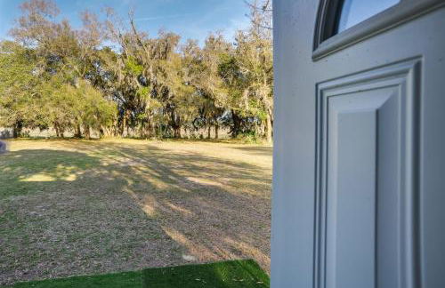 Marsh Views and Patio Saint Helena Island Hideaway - Foto 21