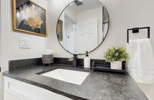 Game Room! Family Home, 6 Mi to Pearl District - Foto 9