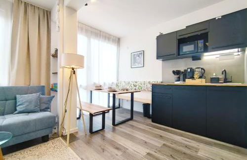 Design-Apartmenthaus für bis zu 12, modern, Dachterrasse, Grill, ruhige Lage, Disney plus, Wii, LAN und WLAN - Foto 12