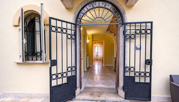 Entrada (vista interior)