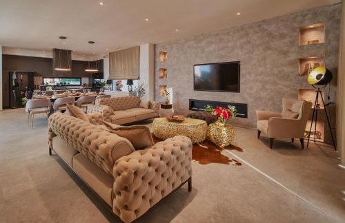 Luxury Villa Kim Momjan - Happy Rentals - Foto 3