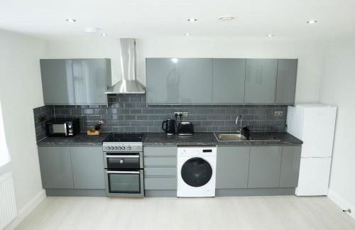 Brand New Luxury 1 Bedroom Apartment - Foto 2