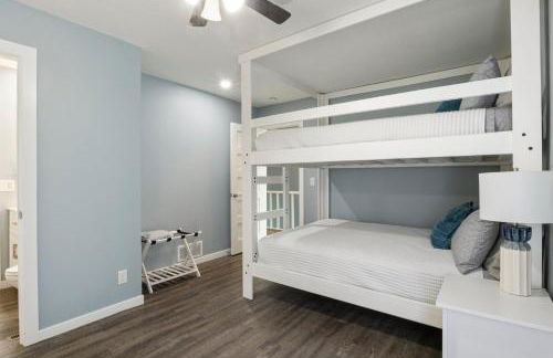 Our Cove Retreat - Perfect for Wave-Free Swimming, Tanning & Prime Location Fun! - Foto 24