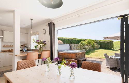 Tokenhill Cottage - Photo 11