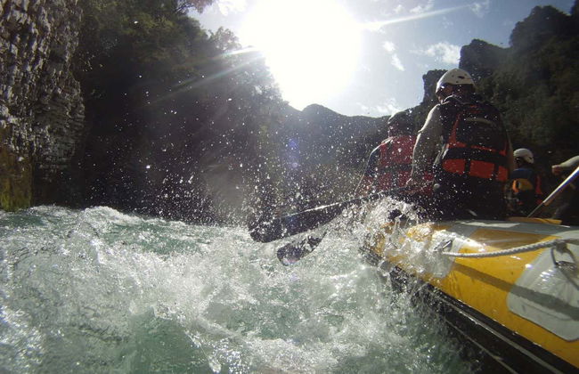 Rafting en el río Aracto - Foto 8