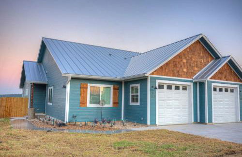 Winters Lodge at Little Ranches 5 min to Square - Foto 9