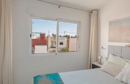Top Floor 2 Bedroom Apartment with Terrace - Foto 6