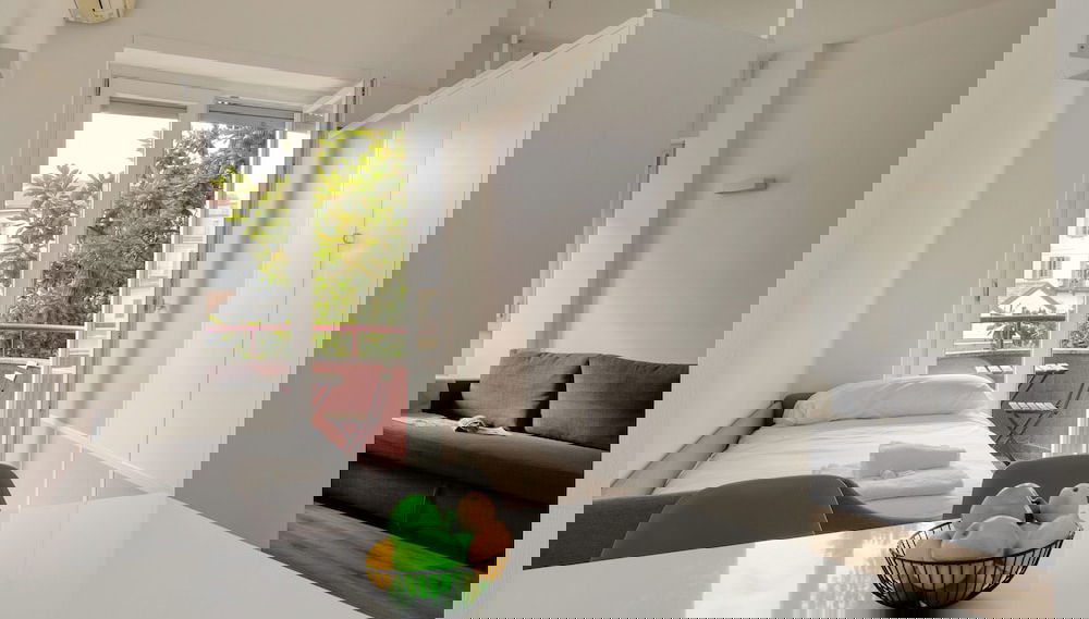 JOIVY Cosy studio with balcony near the city centre - Foto 1, Habitación