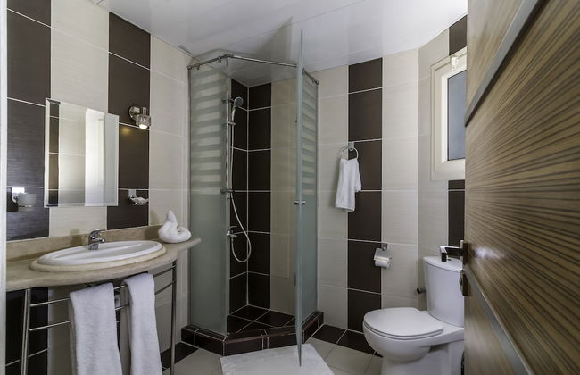 Royal Beach Serviced Apartments - Foto 78