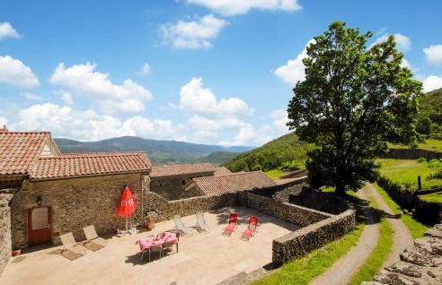 Gorgeous Home In Privas With Sauna - Foto 1