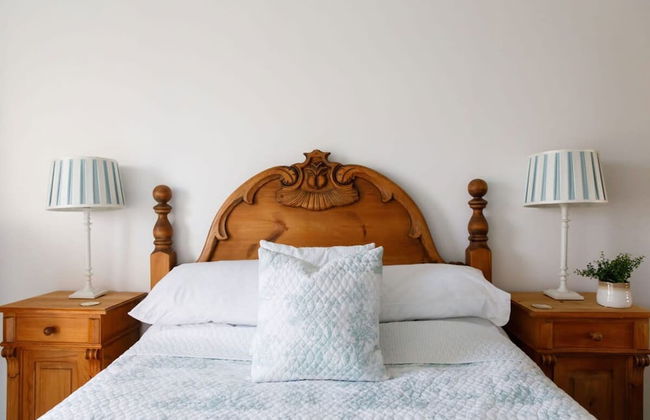 Two Bed Seafront Escape in East Wittering - Photo 45